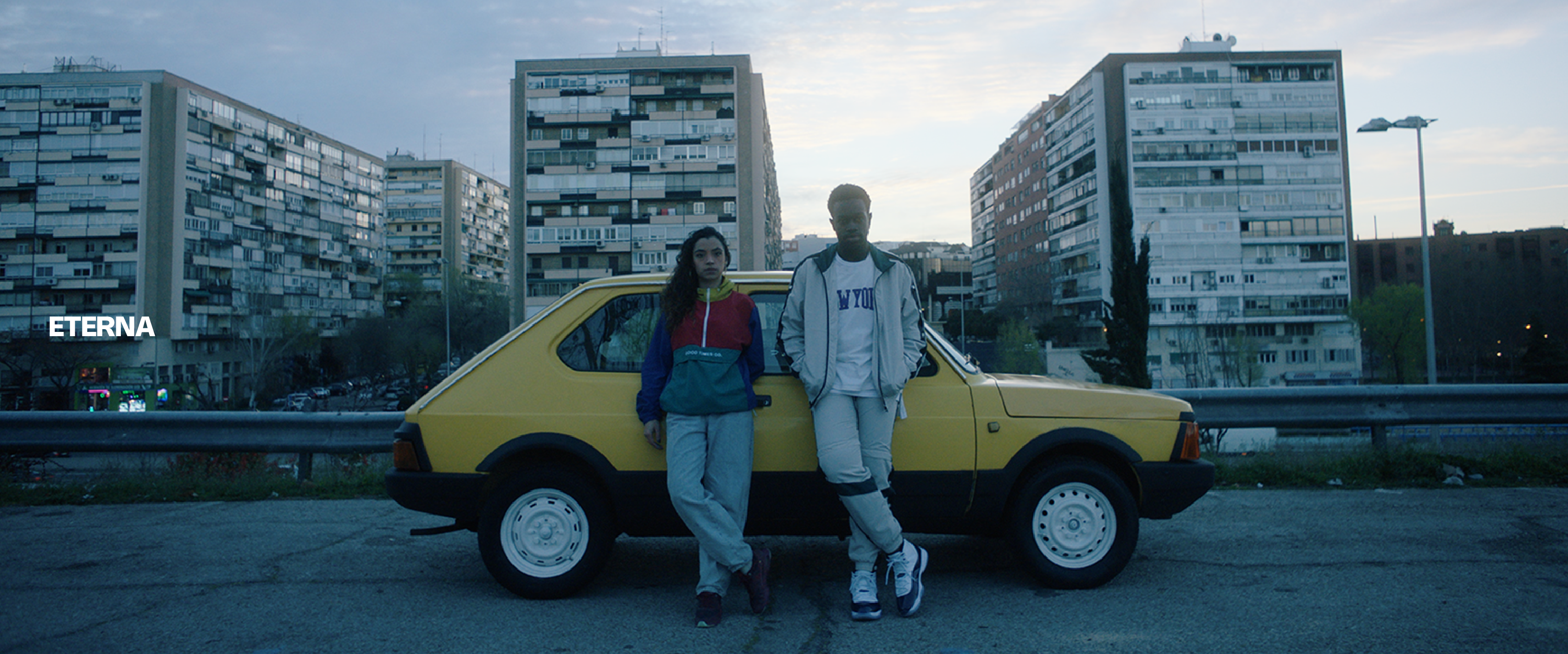 REDIMENSION_ESP_ETERNA_SLIDER_IZQ